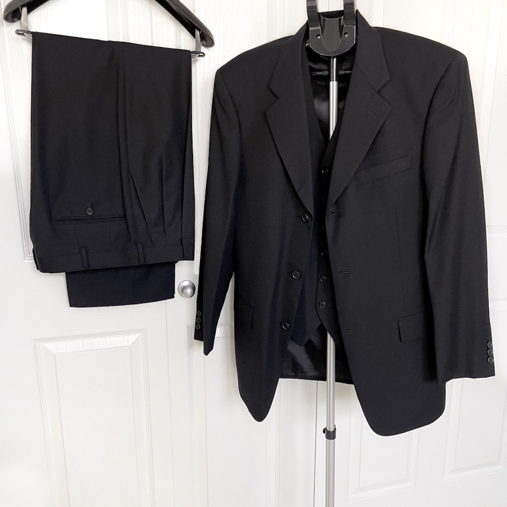 Basic Gear Men's Vest Suit, 3 pcs Black, 38R Jacket and 32"x28" Trousers